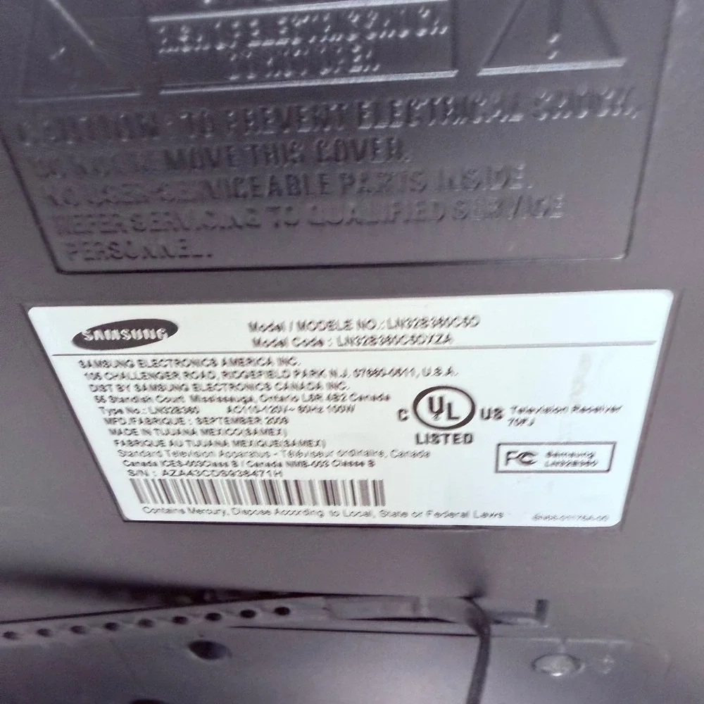 Samsung LN26A450C1D 26 Inch 720p HD LCD TV Glossy Black Series 4 with Remote